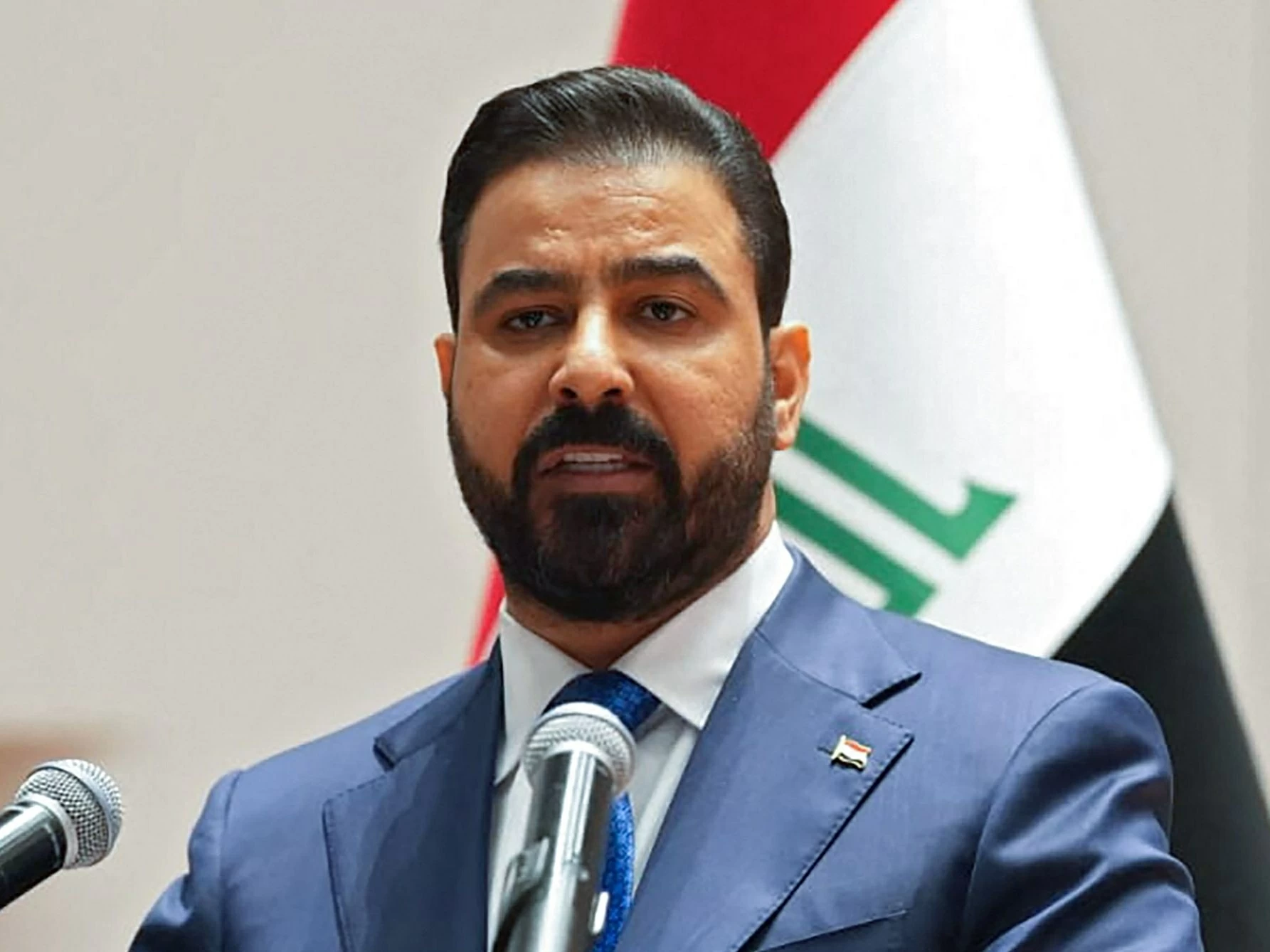 ملاحقة الفاسدين في العراق: اعترافات مسؤول تطيح بشبكة فساد