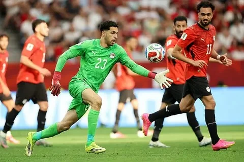 شوبير وحكيمي في التشكيل المثالي لدور المجموعات بكأس العالم