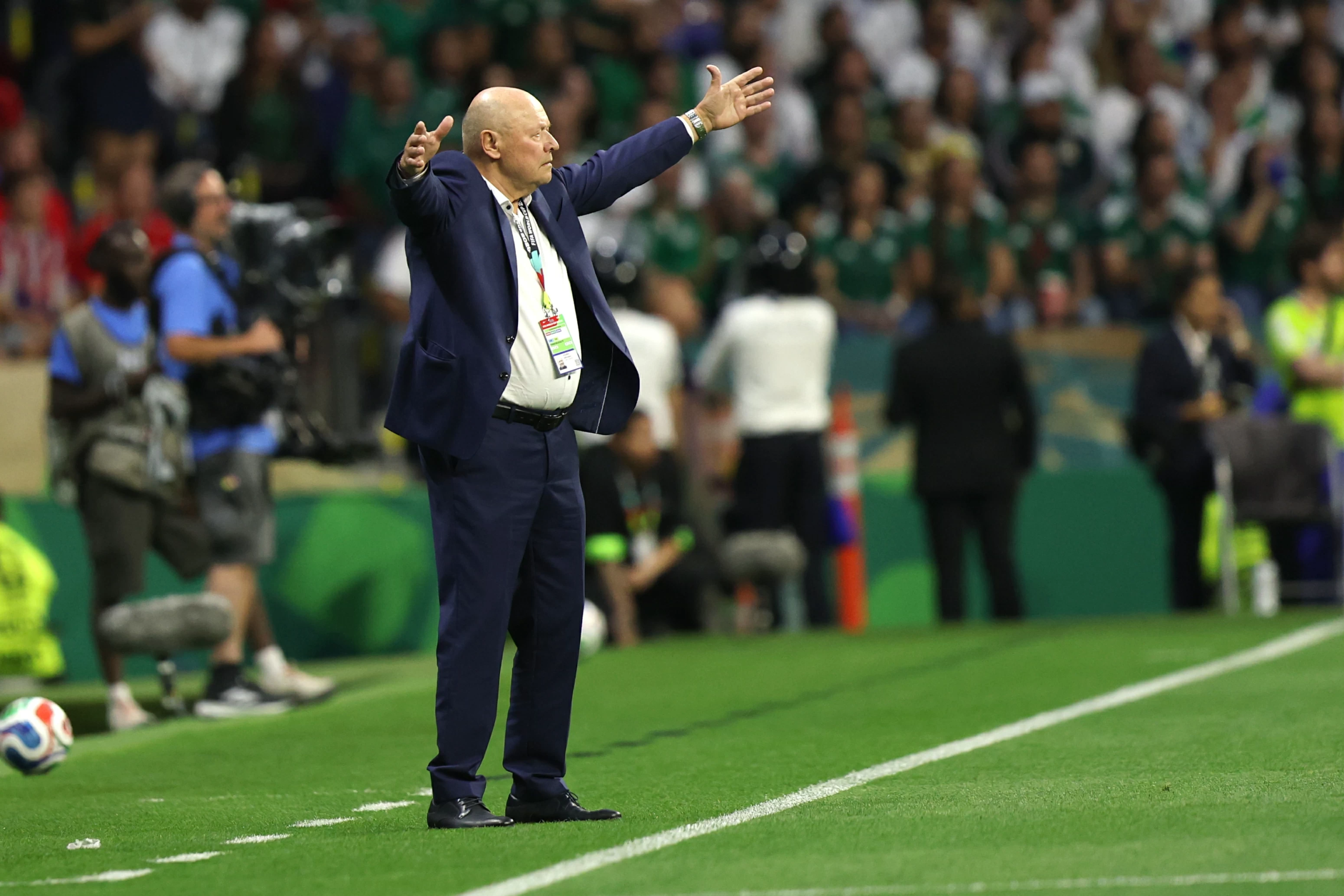 استقالة مدرب منتخب التشيك ميروسلاف كوبيك بعد خروج مونديال 2026