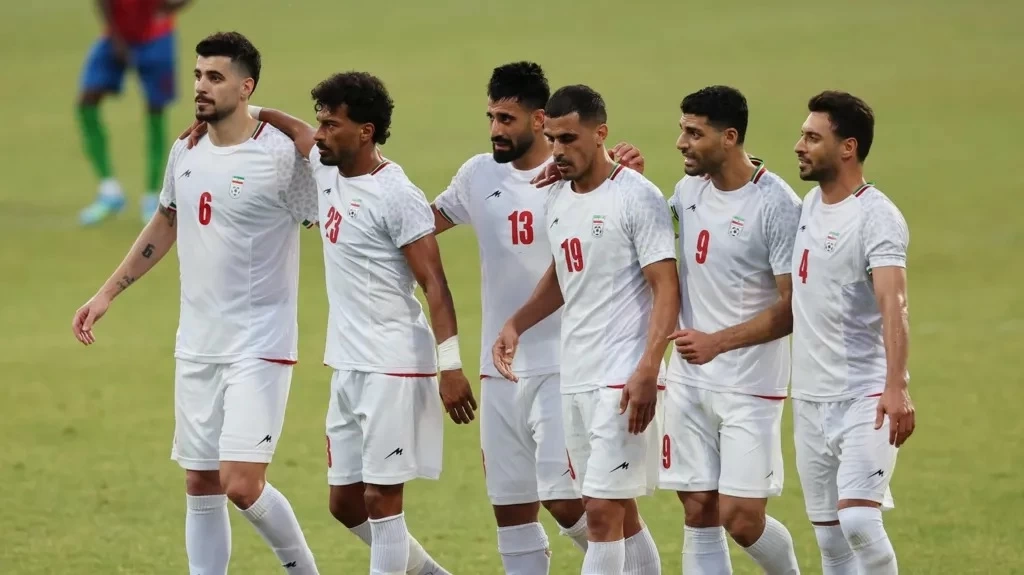 رفض تأشيرات للمنتخب الإيراني: توتر سياسي يسبق مونديال 2026