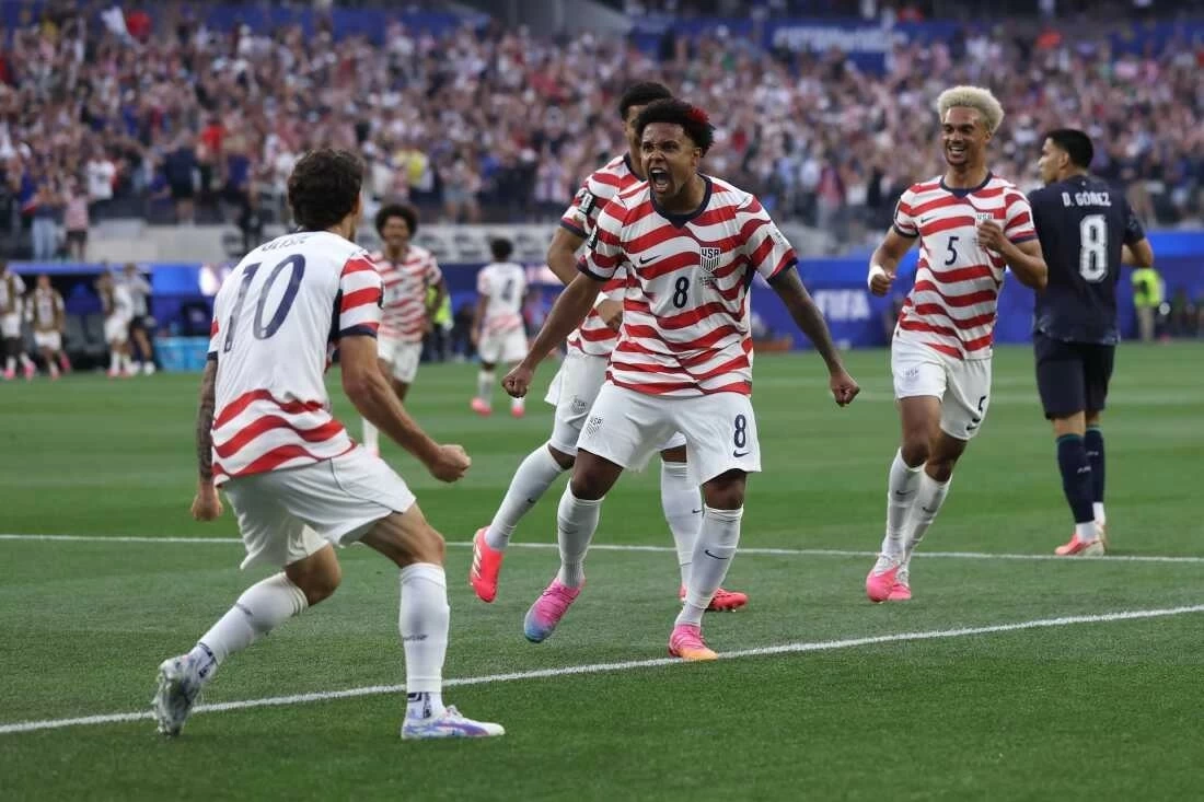 أمريكا تبدأ المونديال بقوة: فوز كبير على باراغواي 4-1 في كأس العالم 2026