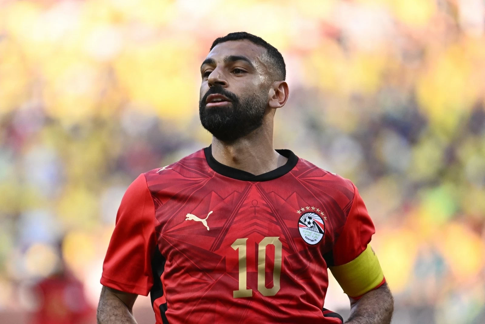فيفا يطلب من منتخب مصر إزالة نجوم أفريقيا من قميص المونديال