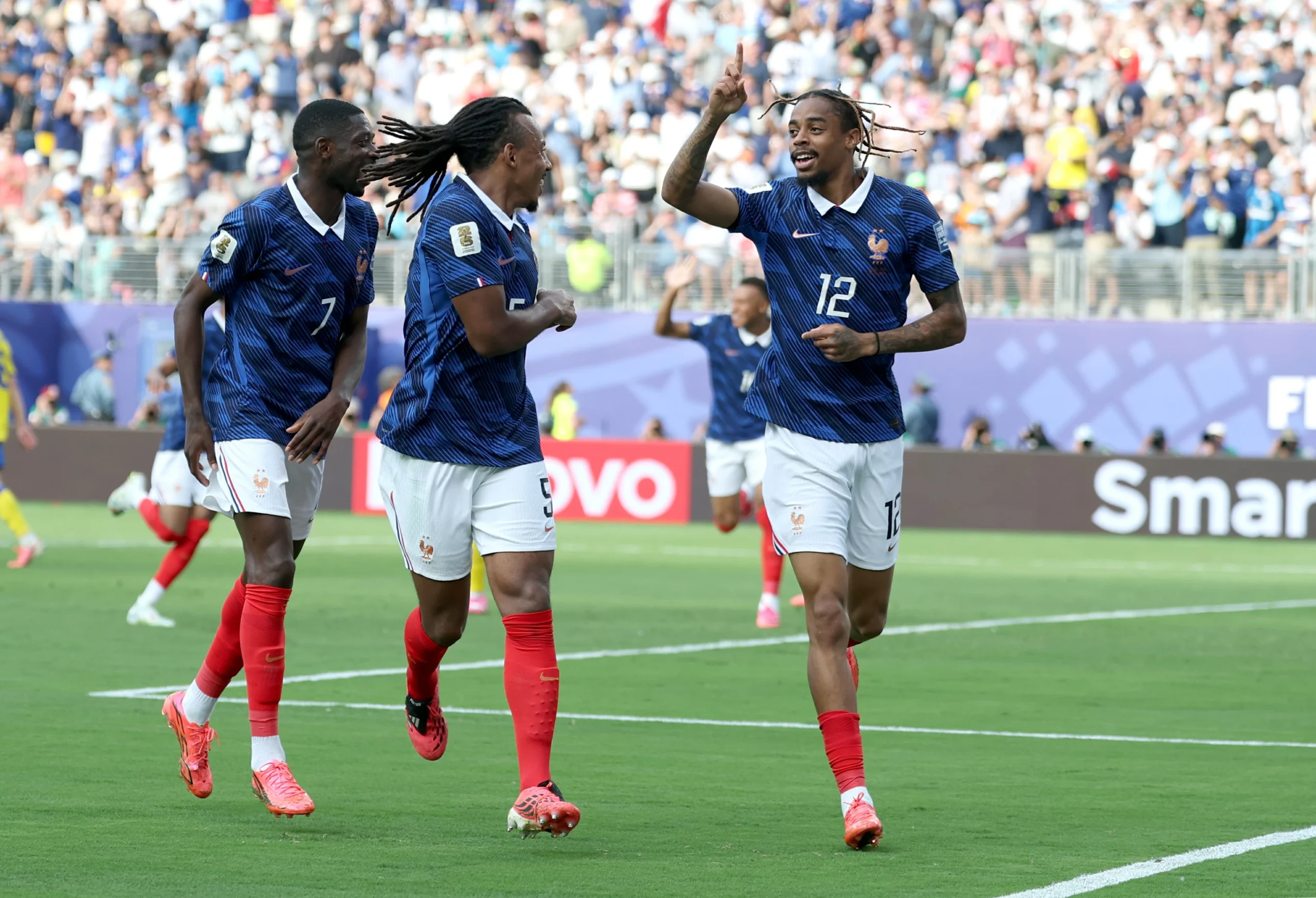 المنتخب الفرنسي يحطم الأرقام: إنجاز هجومي تاريخي بكأس العالم