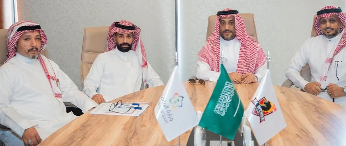 الوحدة يقترب من المدرب فوجنبسكي لقيادة الفريق بدوري يلو