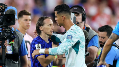 مودريتش ورونالدو: عناق يختتم مسيرة أسطورية في كأس العالم