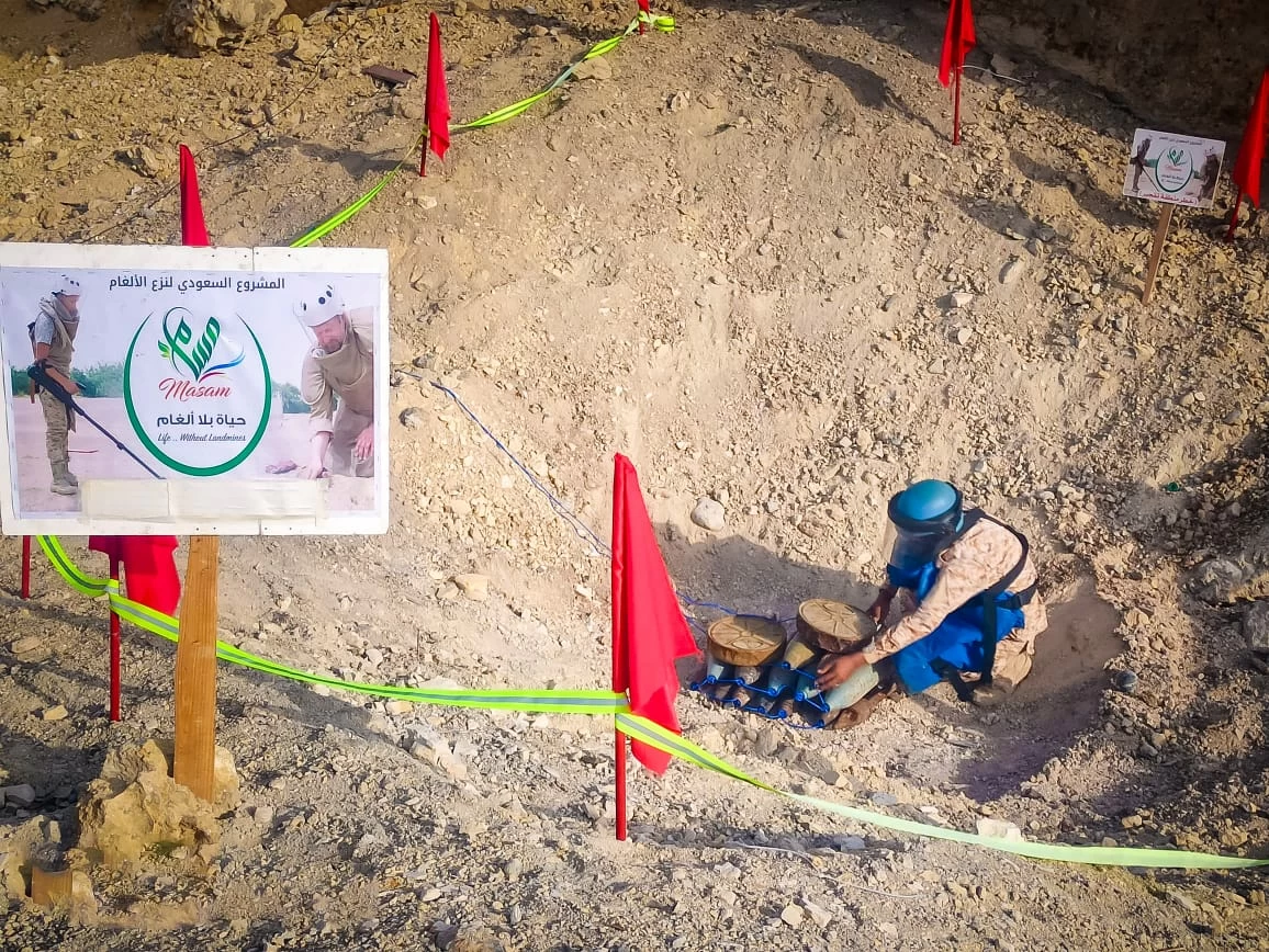 مشروع مسام يتلف 724 لغماً بحضرموت: خطوة نحو يمن آمن
