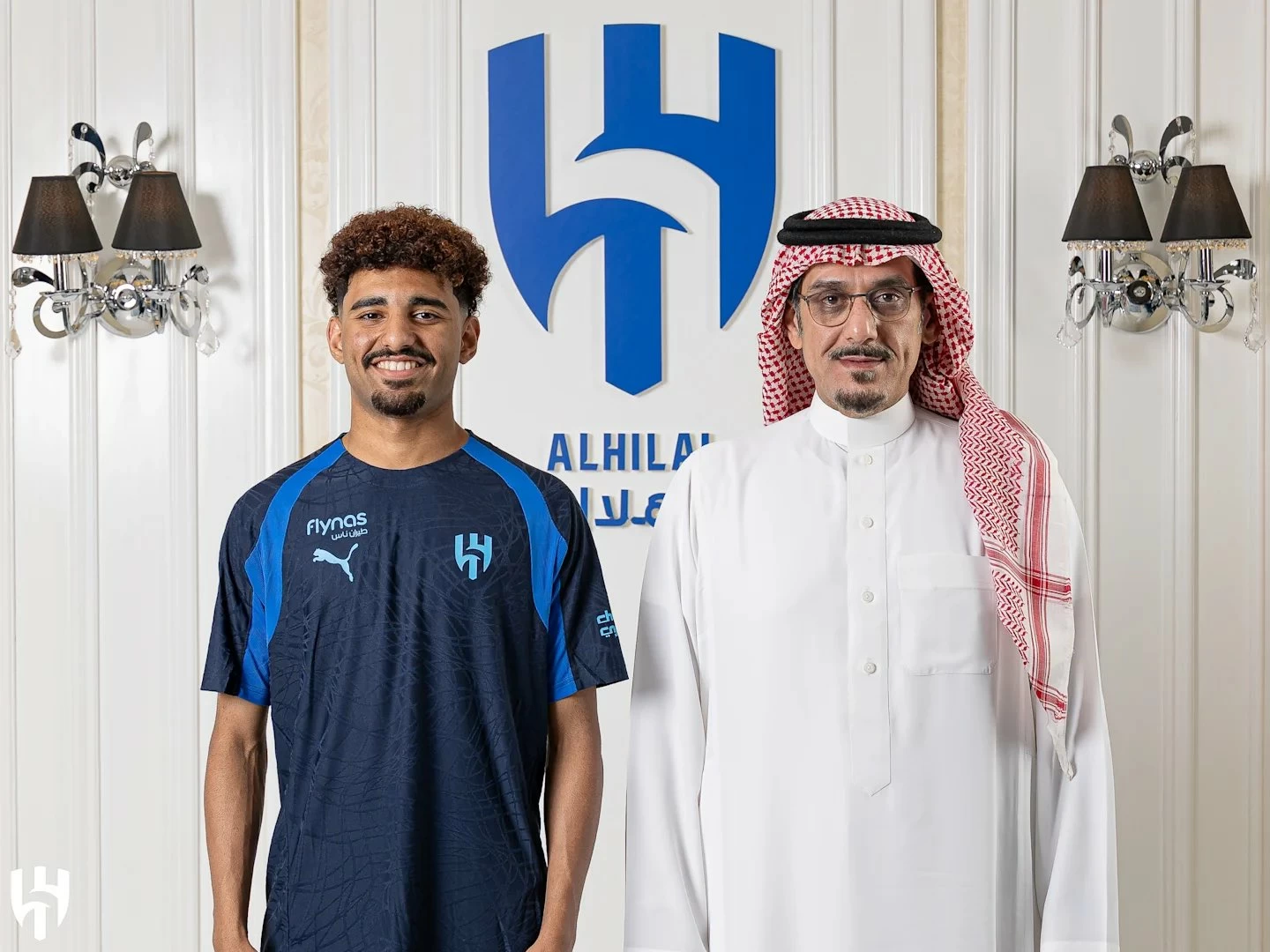 الهلال يضم صبري دهل: صفقة استراتيجية لمستقبل الزعيم