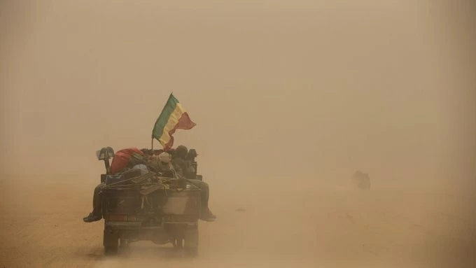 هجمات منسقة في مالي: تصعيد أمني خطير وتداعيات إقليمية